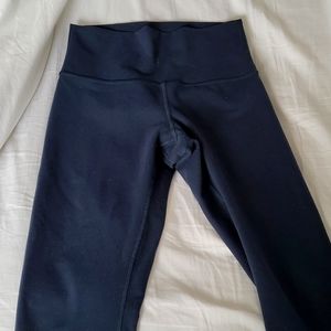 Navy blue workout leggings